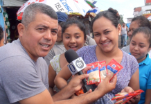 Comerciantes del Oriental reciben mas premios de TN8