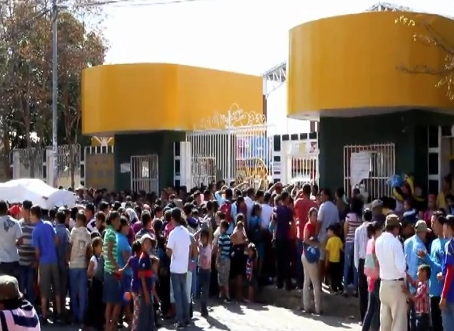 images_SECCIONES_PAGINA_WEB_CRONICATN8_ECONOMIA_2014_Agosto_11_AL_17_feria_en_Juigalpa-12082014