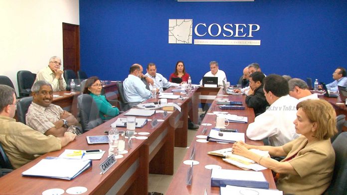 images_SECCIONES_PAGINA_WEB_CRONICATN8_ECONOMIA_2014_Diciembre_1_AL_7_COSEP_defiende_propuesta_tributaria-3122014