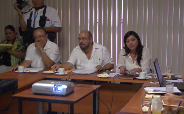 images_SECCIONES_PAGINA_WEB_CRONICATN8_ECONOMIA_2014_Septiembre_08_AL_14_PETROLEO11