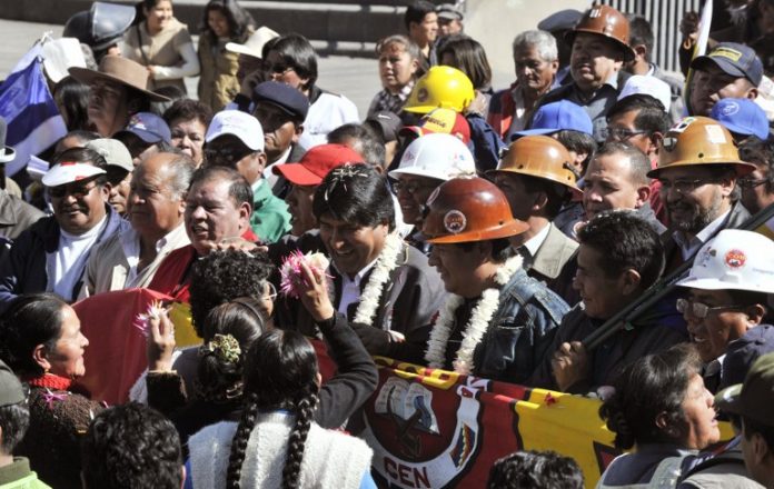 BOLIVIA-MAYDAY-COB