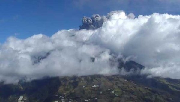 images_SECCIONES_PAGINA_WEB_CRONICATN8_INTERNACIONALES_2014_Agosto_11_AL_17_volcan_160814