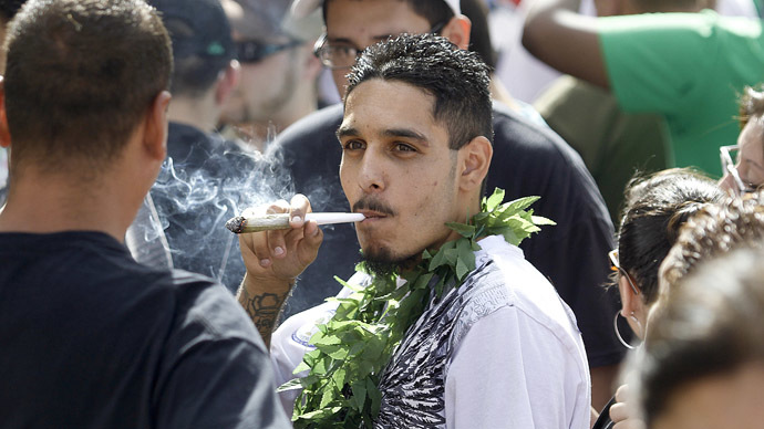 images_SECCIONES_PAGINA_WEB_CRONICATN8_INTERNACIONALES_2014_Diciembre_DEL_22_AL_28_Cada_vez_se_fuma_mas_marihuana27