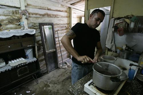 images_SECCIONES_PAGINA_WEB_CRONICATN8_INTERNACIONALES_2014_Enero_DEL_13_ENE_AL_19_CUBA_COCINA140114