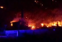 Incendio consume parte de una pintoresca ciudad noruega