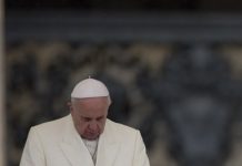 Papa: internet es un don de Dios para el diálogo