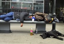 Culpan al vodka de alto riesgo de muerte de rusos