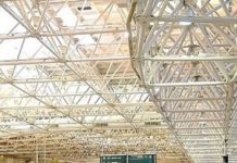 Brasil: Niña de 3 años cae 7 metros en aeropuerto