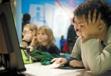 Obama lanza nuevo plan para equipar a escuelas con Internet de alta velocidad