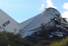 Avión argelino choca con montaña; hay 77 muertos