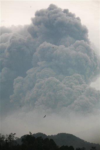 INDONESIA-VOLCAN