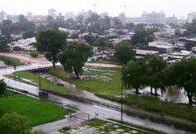 Desciende número de evacuados por lluvias en Uruguay