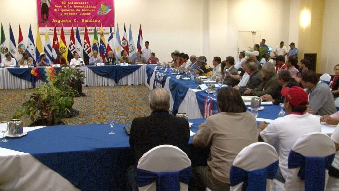 images_SECCIONES_PAGINA_WEB_CRONICATN8_INTERNACIONALES_2014_Febrero_DEL_17_AL_23_CIERRE_FORO21