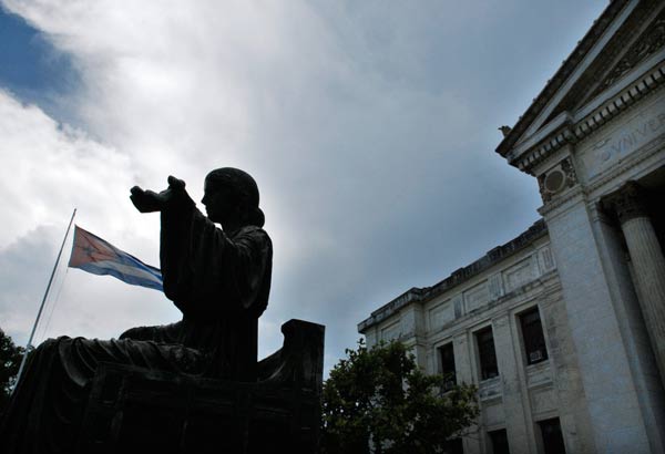 images_SECCIONES_PAGINA_WEB_CRONICATN8_INTERNACIONALES_2014_Febrero_DEL_17_AL_23_univcubana18