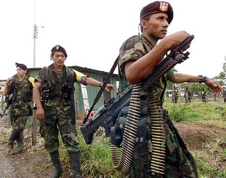 images_SECCIONES_PAGINA_WEB_CRONICATN8_INTERNACIONALES_2014_Febrero_DEL_24_AL_2_DE_MARZO_FARC01032014