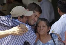 Náufrago salvadoreño regresa al hospital