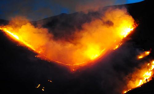 images_SECCIONES_PAGINA_WEB_CRONICATN8_INTERNACIONALES_2014_Febrero_DEL_24_AL_2_DE_MARZO_incendio-bosq-china-26022014