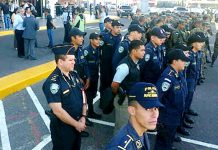 Autoridades militares y policiales toman control de aeropuertos de Honduras