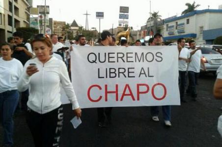 images_SECCIONES_PAGINA_WEB_CRONICATN8_INTERNACIONALES_2014_Febrero_DEL_24_AL_2_DE_MARZO_protesta-chapo-27022014