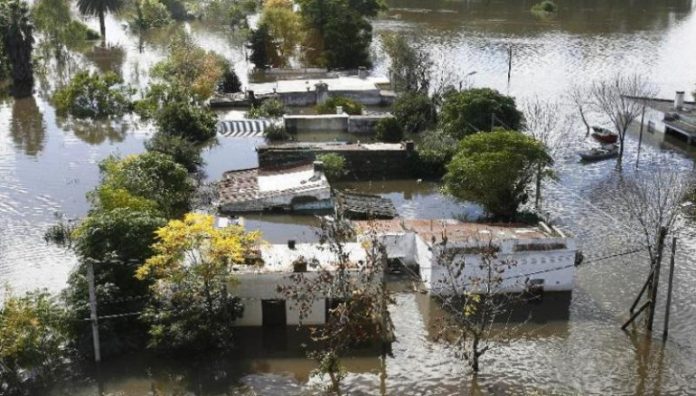 images_SECCIONES_PAGINA_WEB_CRONICATN8_INTERNACIONALES_2014_Julio_07_AL_13_NUMERO_EVACUADOS09