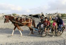 Miles huyen de Gaza ante inminente ataque de Israel