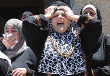 Mueren tres palestinos en Gaza en nueva ola de bombardeos israelíes