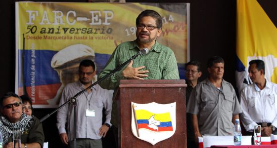 images_SECCIONES_PAGINA_WEB_CRONICATN8_INTERNACIONALES_2014_Junio_02_AL_08_FARC_y_gobierno_-negociaciones-02062014