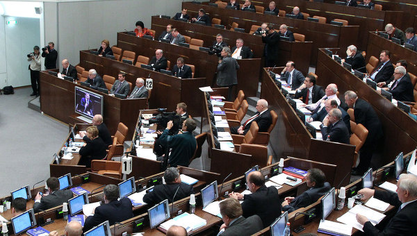 images_SECCIONES_PAGINA_WEB_CRONICATN8_INTERNACIONALES_2014_Marzo_03_AL_09_senado-ruso-05032014