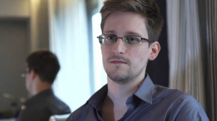 images_SECCIONES_PAGINA_WEB_CRONICATN8_INTERNACIONALES_2014_Marzo_03_AL_09_snowden08032014