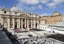 Se celebró misa en honor a Chávez en el Vaticano