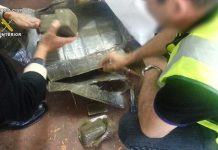 Encuentran casi dos toneladas de hachís en playa española de enclave en Marruecos