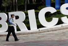 Exasesor de Reagan: Las sanciones de EE.UU. contra Rusia acelerarán el desarrollo de los BRICS