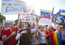 Demandan que Florida reconozca los matrimonios gay