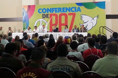 images_SECCIONES_PAGINA_WEB_CRONICATN8_INTERNACIONALES_2014_Marzo_DEL_24_AL_30_28-03-14_conferencia