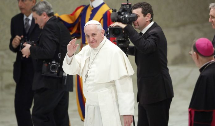 images_SECCIONES_PAGINA_WEB_CRONICATN8_INTERNACIONALES_2014_Marzo_DEL_24_AL_30_PAPA_ADVIERTE26
