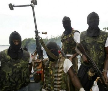 images_SECCIONES_PAGINA_WEB_CRONICATN8_INTERNACIONALES_2014_Mayo_DEL_05_MAY_AL_11_holandeses_secuestrados_en_Nigeria-06052014