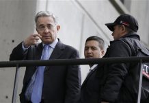 Colombia: Fiscalía vuelve a citar a Uribe