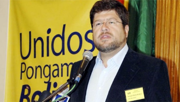 images_SECCIONES_PAGINA_WEB_CRONICATN8_INTERNACIONALES_2014_Octubre_DEL_06_AL_12_CANDIDATO_AGRADECE_12_10_14