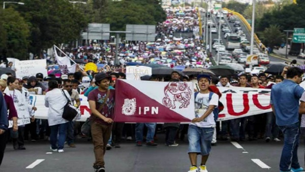 images_SECCIONES_PAGINA_WEB_CRONICATN8_INTERNACIONALES_2014_Octubre_DEL_06_AL_12_MEXICO_IPN_10_10_14