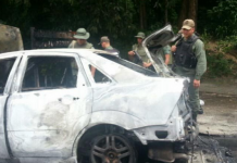 Carro se quemó en plena vía