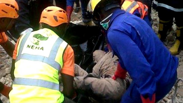 images_SECCIONES_PAGINA_WEB_CRONICATN8_INTERNACIONALES_2014_Septiembre_08_AL_14_nigeria_rescate_132014