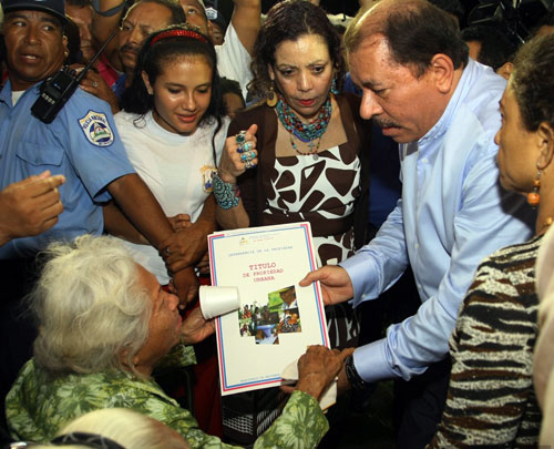 images_SECCIONES_PAGINA_WEB_CRONICATN8_POLITICA_2014_Marzo_DEL_03_AL_09_MENSAJE_-gobierno-07032014