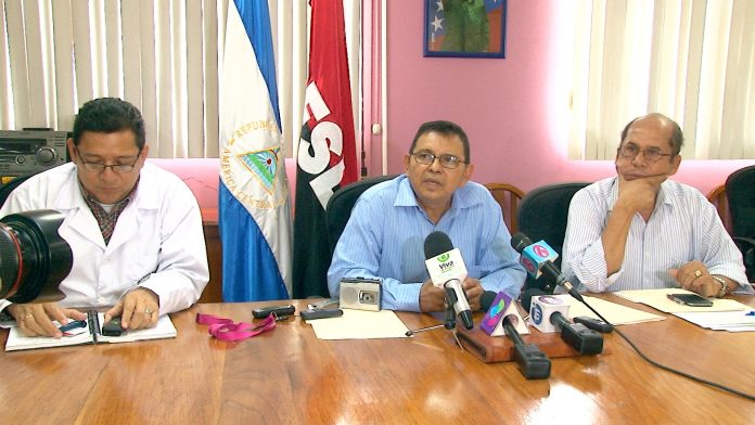 images_SECCIONES_PAGINA_WEB_CRONICATN8_SOCIALES_2014_FEBRERO_DEL_10_AL_16_FOTO_MINSA12
