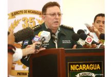 Nicaragua estrena simulador de helicópteros y paracaídas