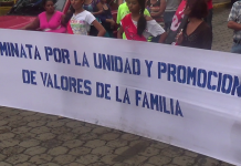 Granada: Realizan caminata por la unidad y la promoción de valores de la familia