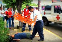 Violan y golpean a mujer indigente