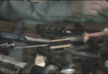Decomisando armas blancas y de fuego en Río Coco
