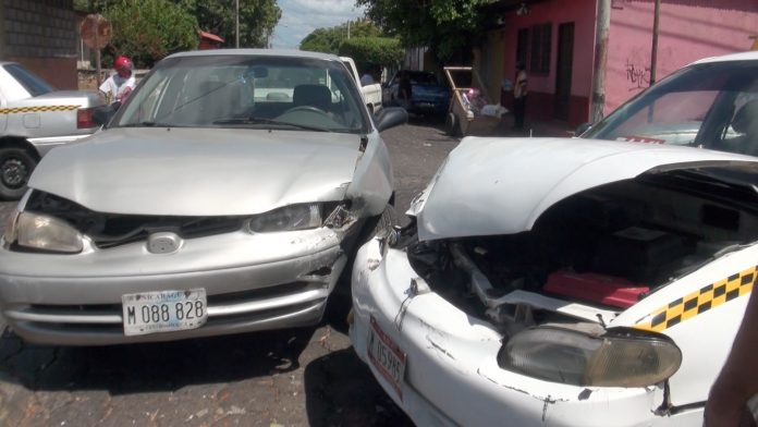 images_SECCIONES_PAGINA_WEB_CRONICATN8_SUCESOS_2014_FEBRERO_DEL_24_AL_2_MARZO_ACCIDENTE_TAXI25