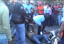 Acompañante de motociclista muere al instante