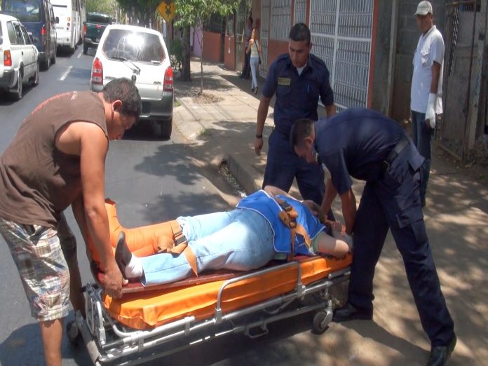 images_SECCIONES_PAGINA_WEB_CRONICATN8_SUCESOS_2014_MARZO_31_al_06_TAXISTA_LEVANTA31